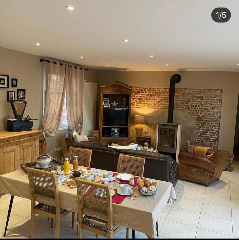 Chambres D Hotes La Suite Du 12 Brie  Exteriér fotografie