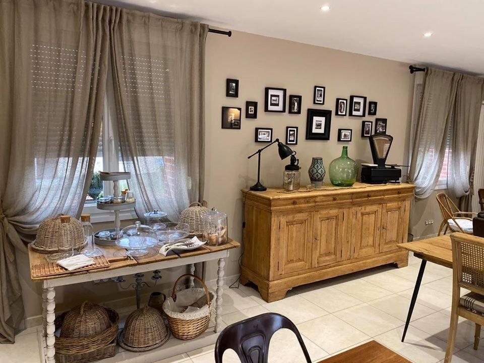 Chambres D Hotes La Suite Du 12 Brie  Exteriér fotografie
